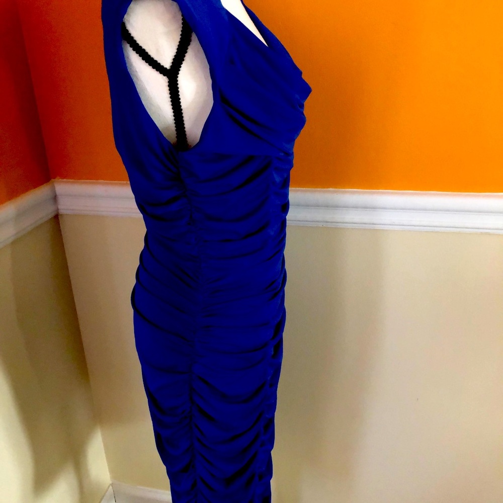 Sexy body on sleeveless dress